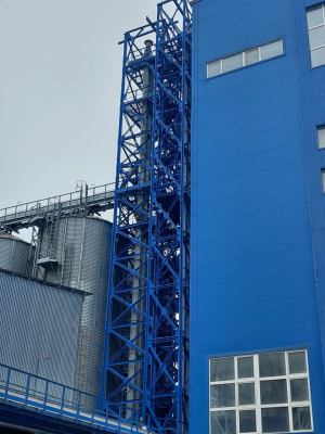 Новый цвет зерноперерабатывающего завода
